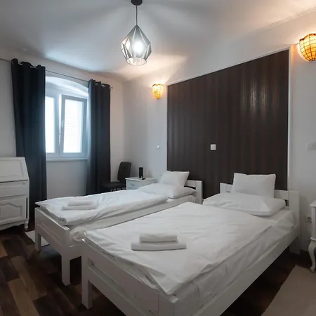 Maria Q. Cantoni Zadar