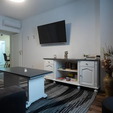 Apartament Maria Q. Cantoni