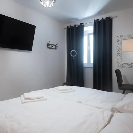 Apartment Maria Q. Cantoni Zadar