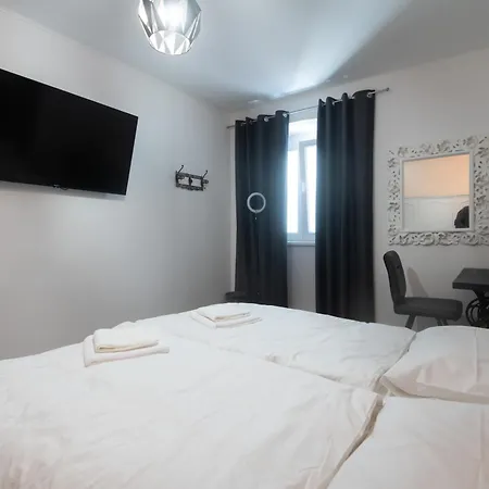 公寓 Maria Q. Cantoni 扎达尔