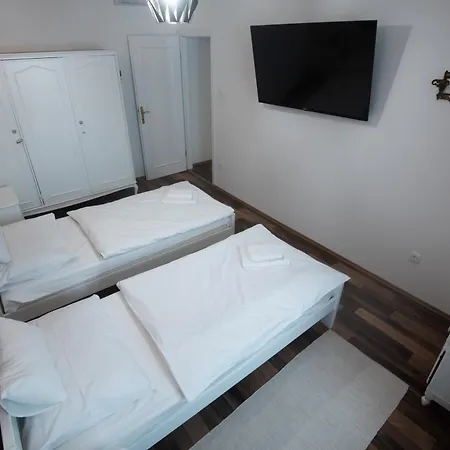 Maria Q. Cantoni Zara