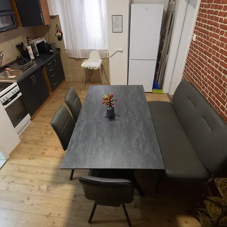 Maria Q. Cantoni Zadar