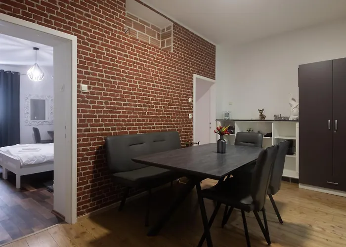 Apartman Maria Q. Cantoni *