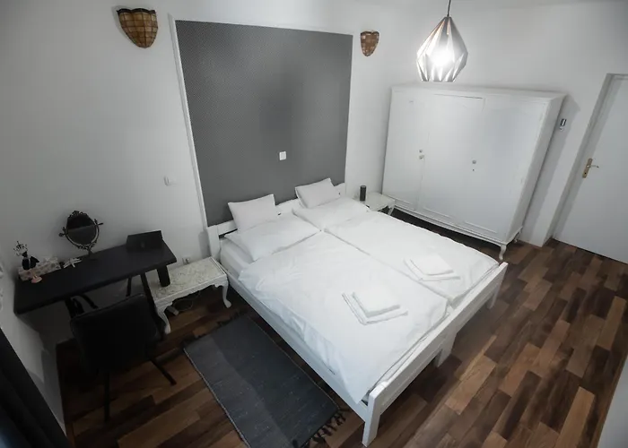 Maria Q. Cantoni Zadar