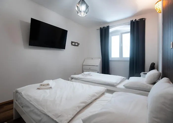 Maria Q. Cantoni Zadar